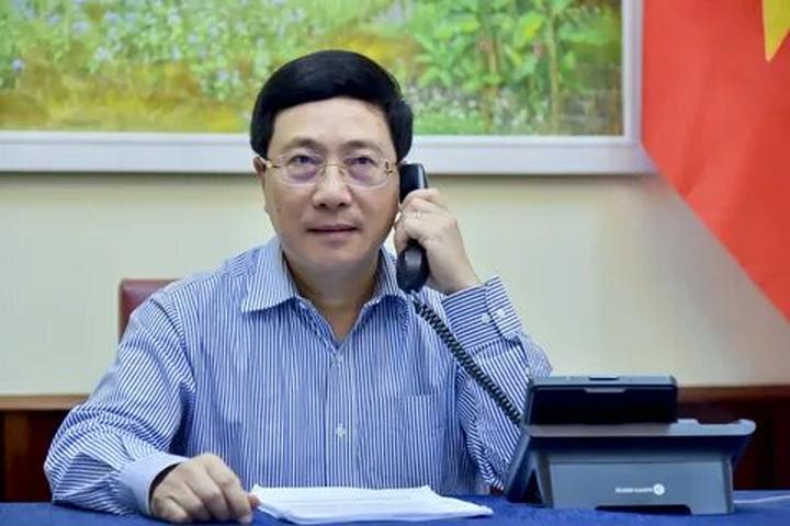 Xu hướng 5 mẫu áo mùa hè hoàn hảo nhất: Hotspot Matrix tiết lộ bí quyết video viral